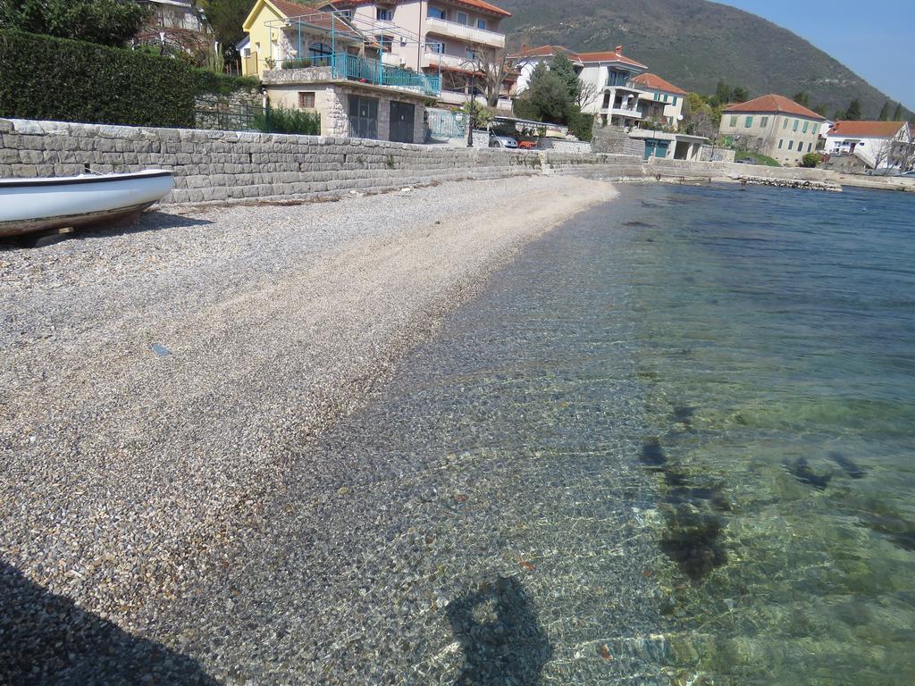 Rooms Beba Herceg Novi Exteriör bild